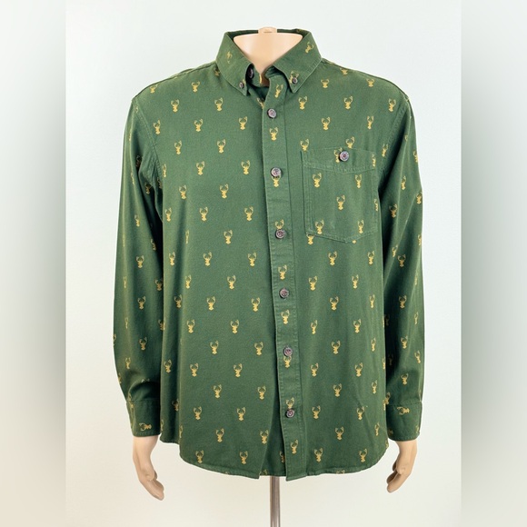 Duluth Trading Co Other - Duluth Untucked Relaxed Fit Button Down Shirt, Deer Head Graphics, Men’s Size M